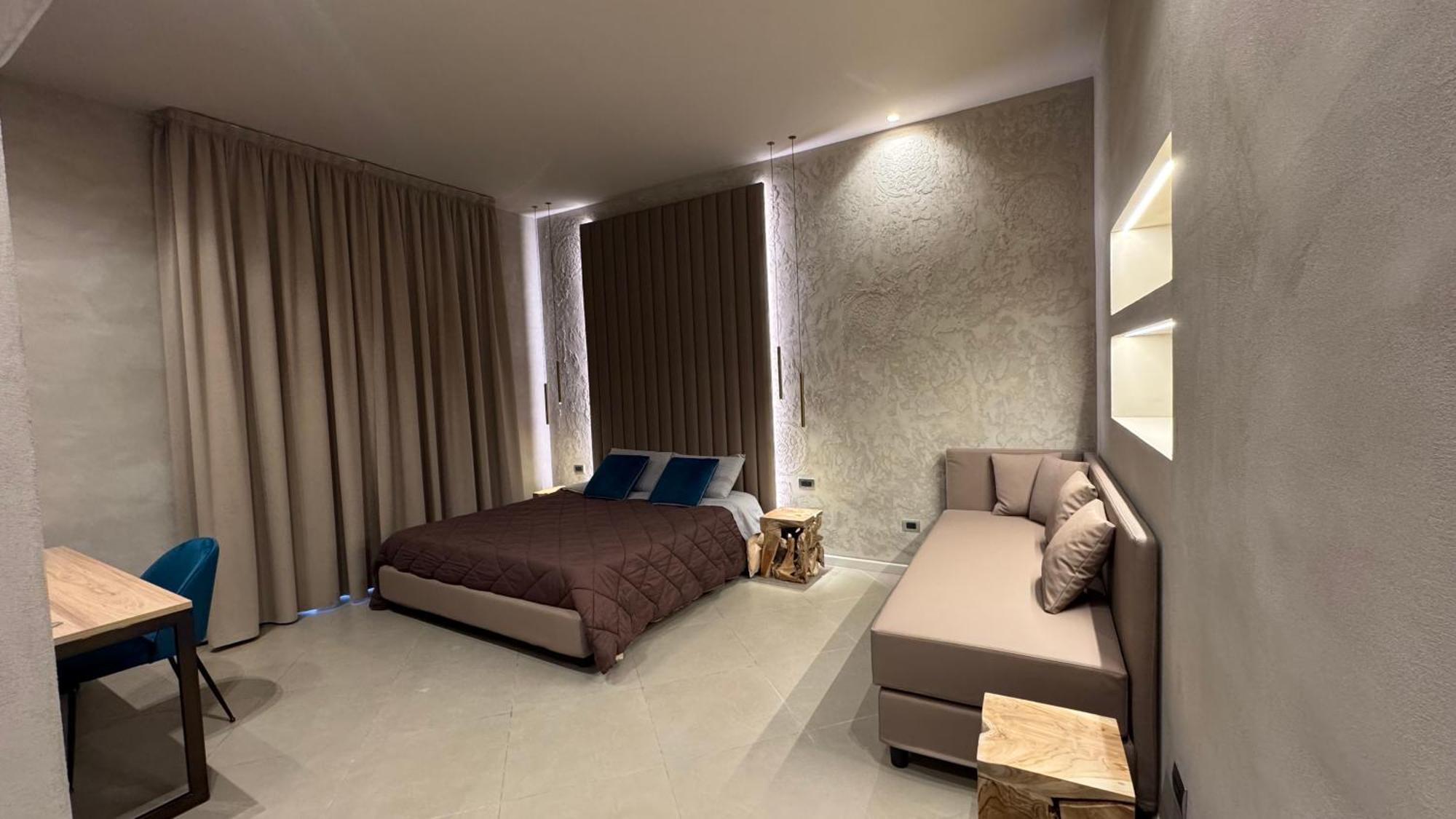 Tropicana Room Caserta Eksteriør billede