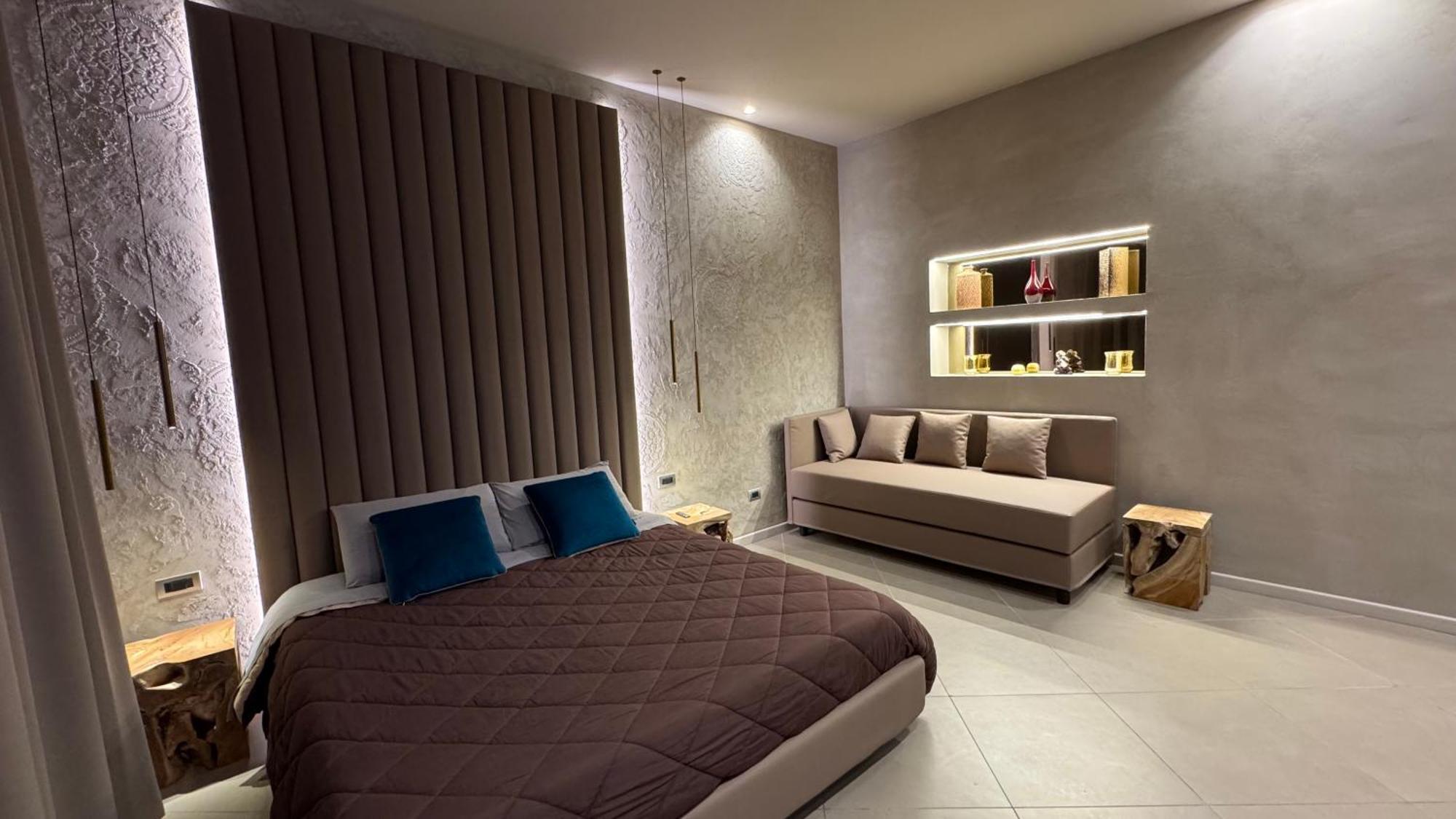 Tropicana Room Caserta Eksteriør billede