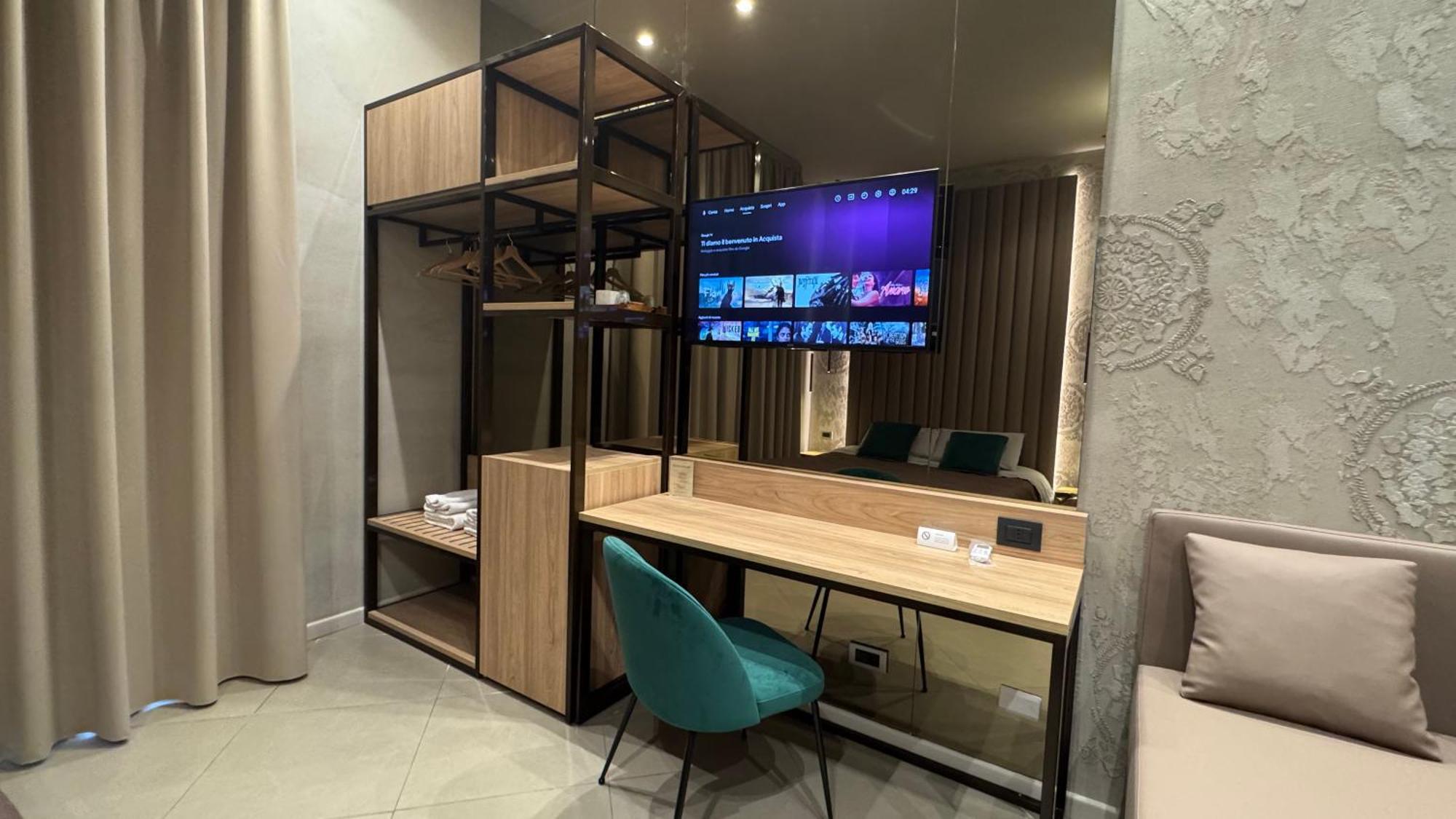 Tropicana Room Caserta Eksteriør billede