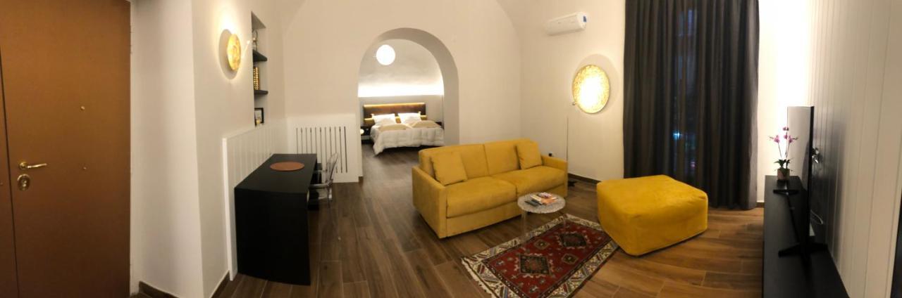 Tropicana Room Caserta Eksteriør billede