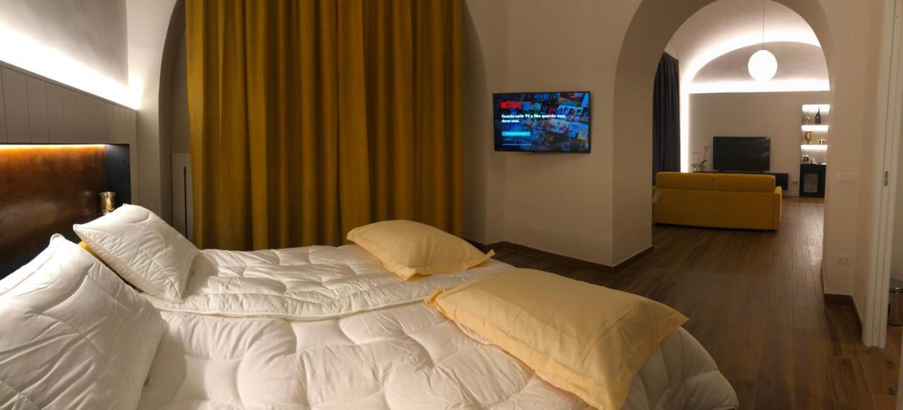 Tropicana Room Caserta Eksteriør billede